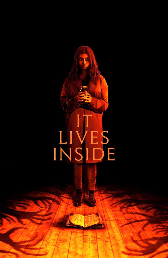 فیلم در درون زندگی می‌‌کند زیرنویس فارسی ۲۰۲۳