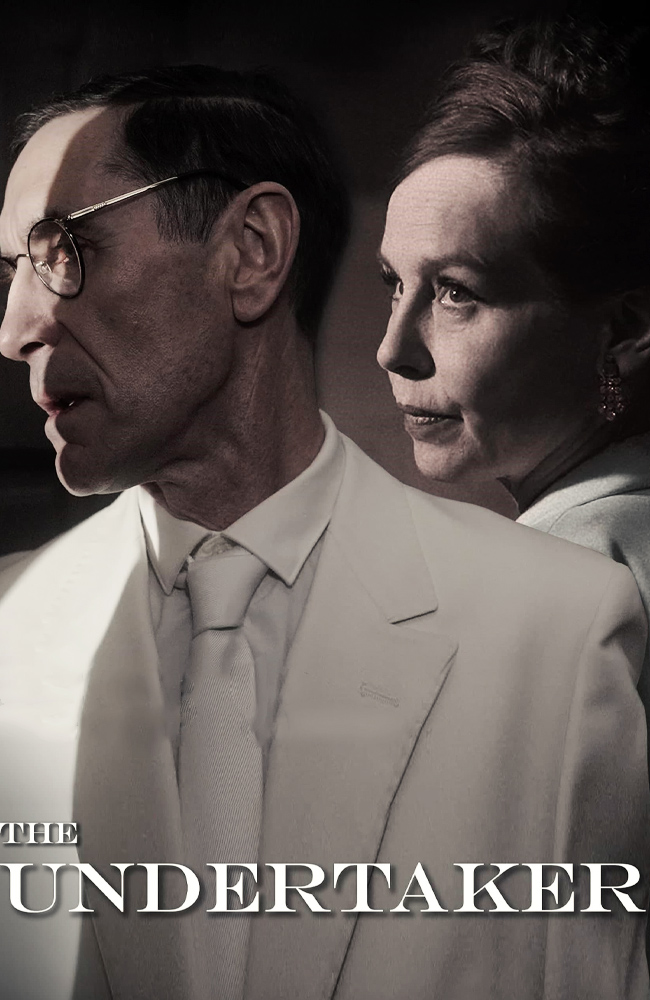 فیلم متصدی کفن و دفن دوبله فارسی ۲۰۲۳